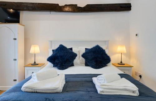 Peaceful Getaway - Free Parking, Short Drive to Stamford - Foto 4