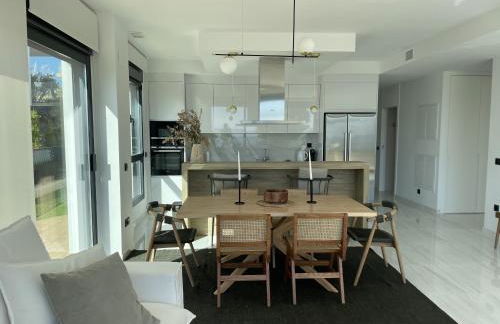 Luxury Sea View Apartment by United Renters - Foto 16