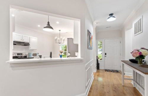 Raleigh Executive 2BR, Newly Furnished, Fenton & N Hills - Foto 8