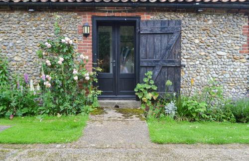 The Little House - Photo 7