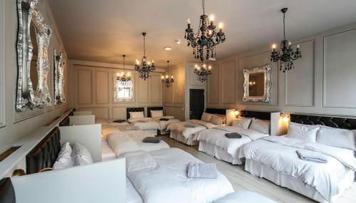 The V.I.P Suite - Sleeps 24! Best for large groups - Foto 2