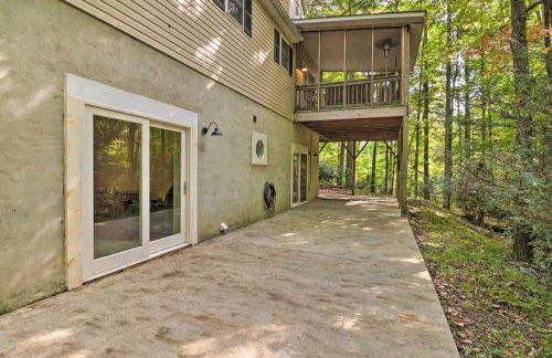 2 Mi to Sapphire Resort Home with Hot Tub and Games! - Foto 29