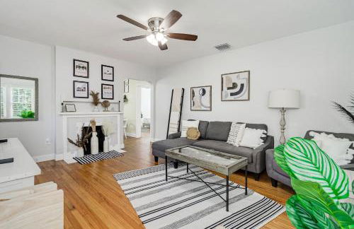 Rushing Bungalow - Steps from Swan Lake Morton - Foto 18