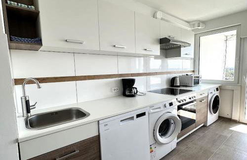 Apartments with Balcony in Krefeld - Foto 9