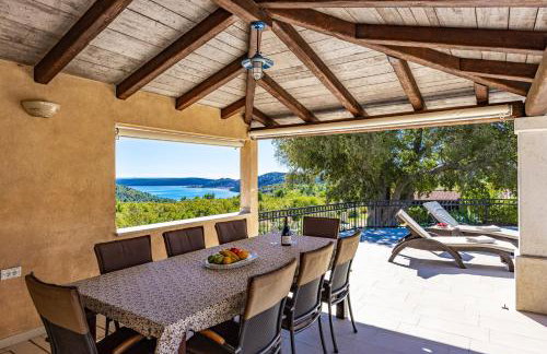 Villa Vlacich for 8 people near Labin - Rabac with heated pool, sea view & kids playground - only 2 km from the beach - Foto 15