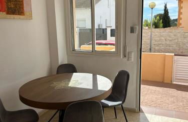 Adosada, Piscina, Família y Vacaciones - Foto 9