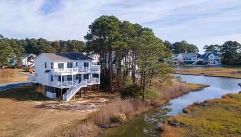 Robert's Retreat - Brand new home w/ gorgeous water views! - Foto 2