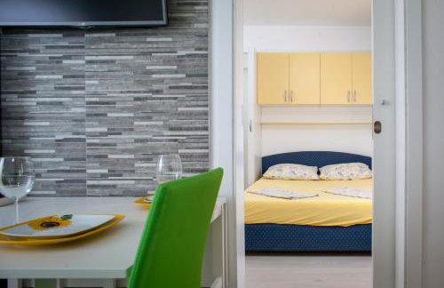 Apartmani Mira - Photo 36