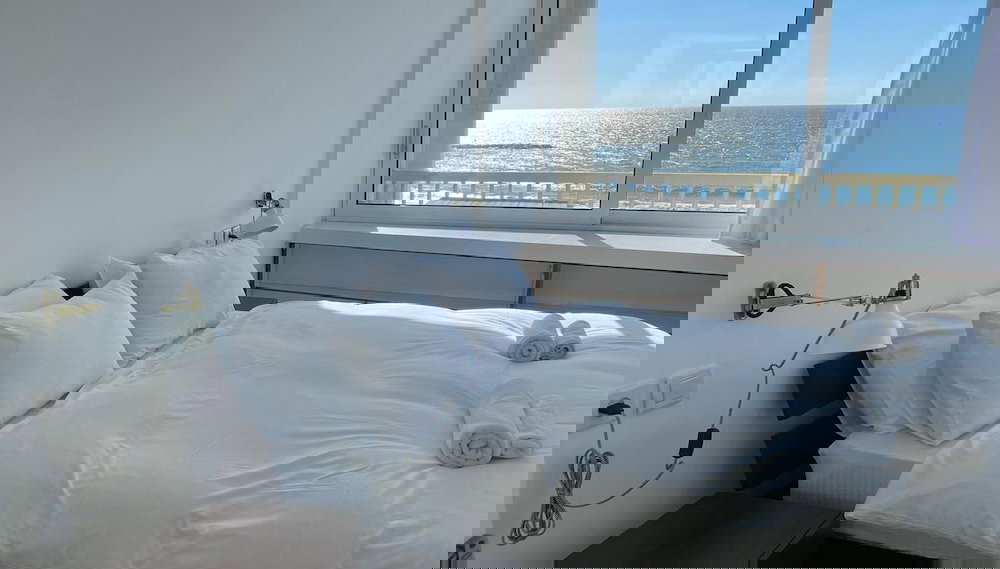 Panoramic Seaview Balcony Escape by Sea N Rent - Foto 1, Habitación