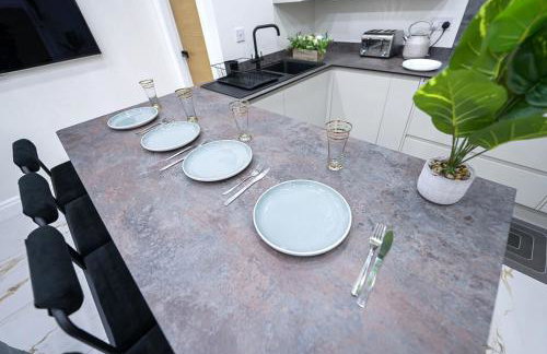 Cozy Charming Bungalow BRAND NEW - Photo 11