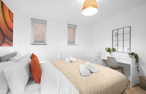 Eastons 1 Bedroom Apartment with Sofa Bed - Photo 22