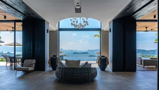 Entrada (vista interior)