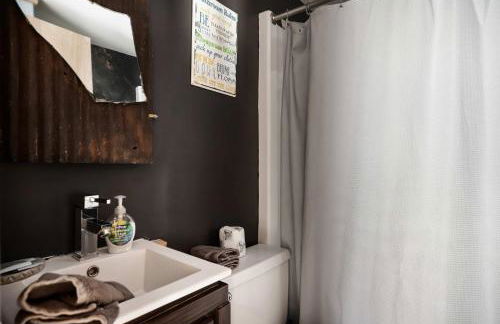 Waterfront w Hot Tub Fire Pit Deck & Water Toys - Foto 28