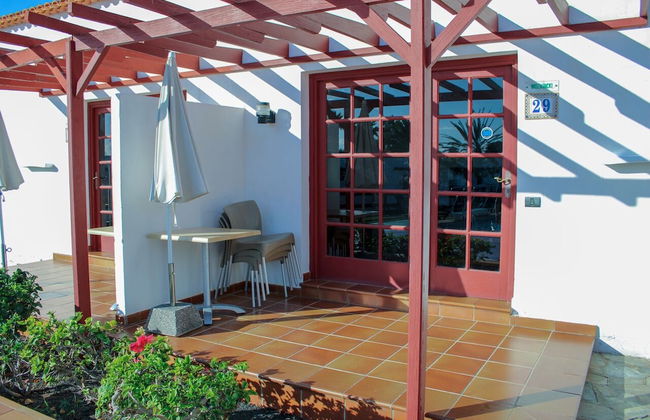 Castillo Beach Club Apartments - Photo 17