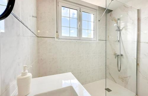 Villa in Playa den Bossa, 5 min SupermarketBBQ - Foto 36