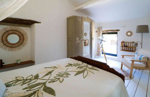 Authentic Country House with pool near Uzes - Foto 17