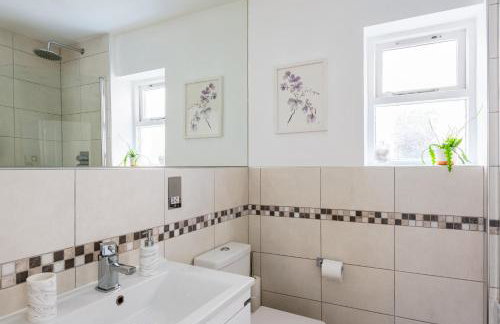 Prime Location Cardiff Pontcanna Modern 2 Bedroom Apartment with Privat Parking - Foto 16