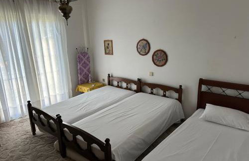 Angela House - Photo 45