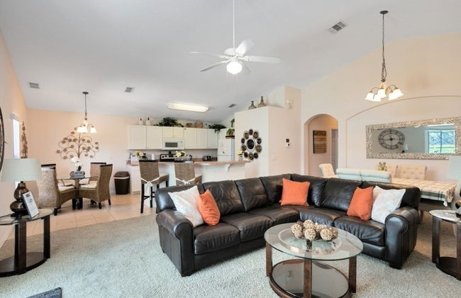 Beautiful 4 Bedroom Pool & Spa Villa Villa by RedAwning - Foto 15