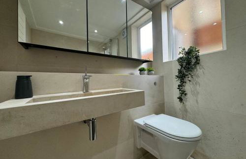 Trendy 2BR 2BA Flat in Crystal Palace - Foto 17
