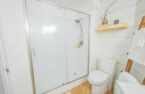 Darlin Downtown Dawghouse - Foto 16