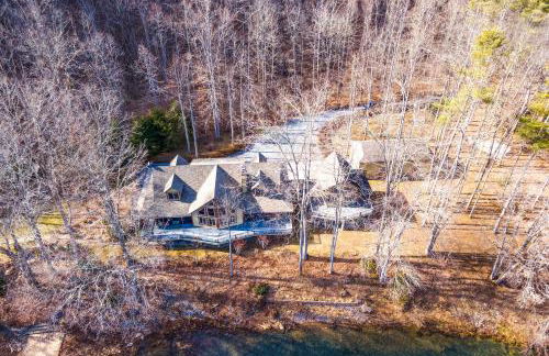 Serenity on the River Luxe Lewisburg Cabin! - Foto 40