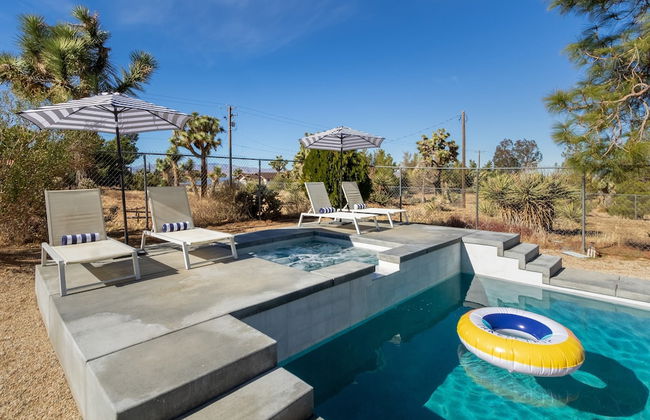 Mojave Moon by Avantstay Modern & Bright JT Home in Great Location w/ Pool & Hot Tub - Foto 22