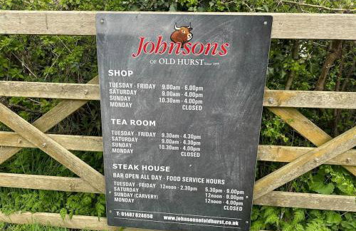 character filled barn renovation - Foto 29