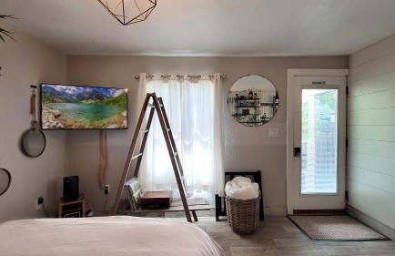 Rosewood Landing by WanderLodges - Hot tub - Sauna - Foto 3