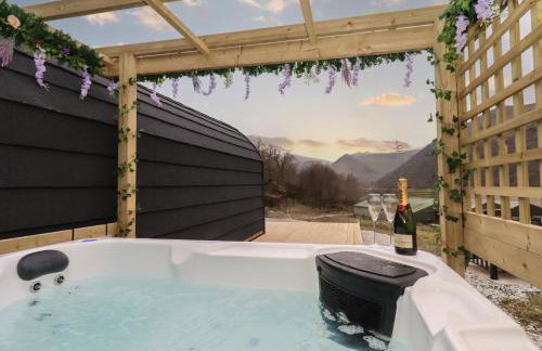 Jenny - Crossgate Luxury Glamping - Foto 3