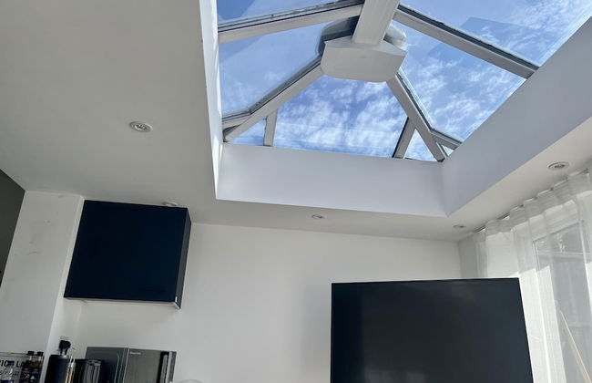 Newly Refurbished 1-bed Apartment in Croydon Se25 - Foto 17