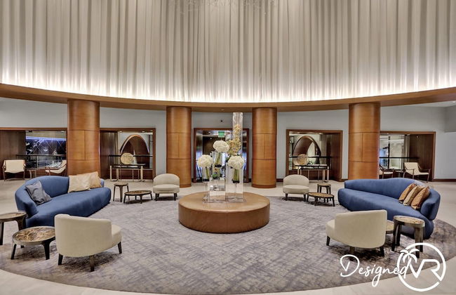 Stunning Beachfront Luxury- Your Perfect Getaway! - Photo 2