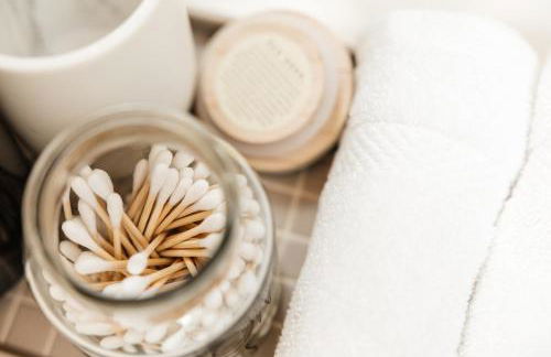 Luxury One Bedroom minutes from The Grove - Foto 29