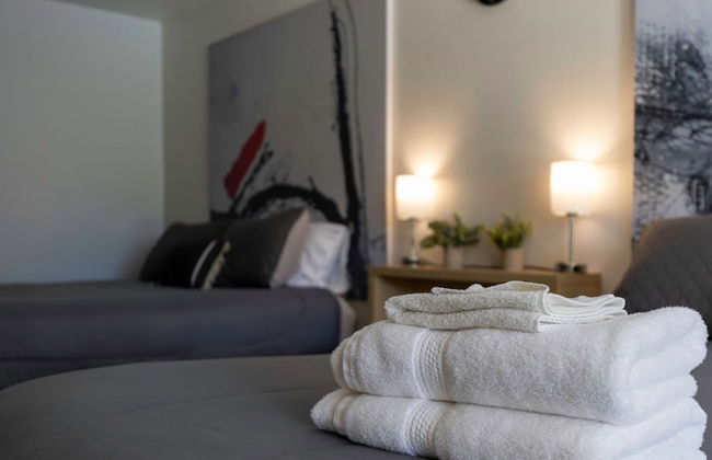 Entire Studio With Free Shuttle to Disney - Foto 7