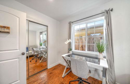 Fully Updated 3 BDR Seaside Home Minutes to Beach! - Foto 62