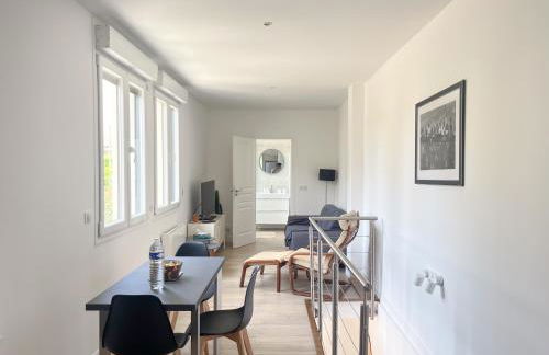 Superbe Maison Loft 80 m2 au calme avec jardin et parking privés proche Paris Disney la vallée village - Foto 4