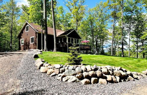 Group Lake Cabin with Ping Pong Table Loaded with Kayaks in Wisconsin - Foto 47