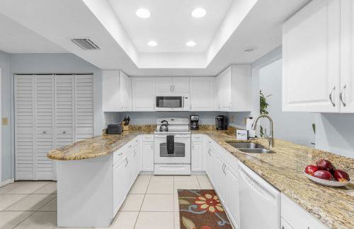 Resort-Style Sarasota Villas Near Beaches, Pool & Tennis - Sarasota Sweets - Roelens - Foto 52