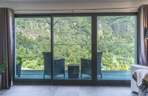 Mystic Mountain by Atlantic Holiday - Foto 12