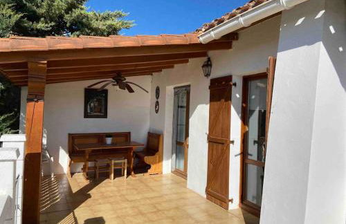Maravillosa casa con piscina en un pueblo único, Artajona - Navarra - Foto 6