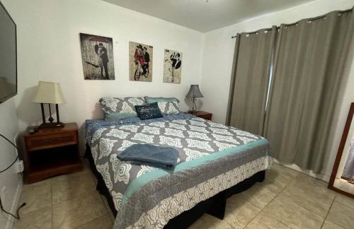 2 Bedroom Boutique Gem 10 min to the beach Washer Dryer Gated Parking Bliss 2 - Foto 10