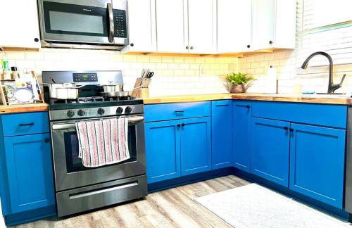 Private Ranch- Entire Home - Hot Tub - Pets & Kids Welcome - King Bed - Fenced Backyard - Free WiFi - Foto 31