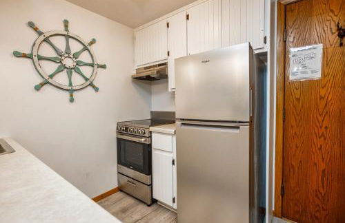 Cedar Haven Unit 202 by Simple Life Rentals - Photo 19