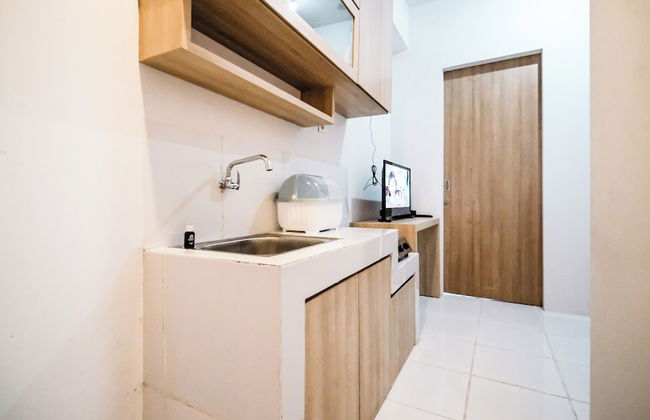 Simple And Comfortable Living 1Br At The City Square Apartment - Photo 10