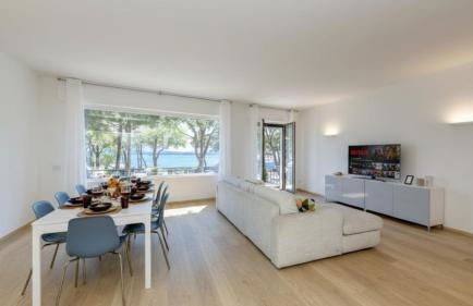 The Lake Giant with Lake View Renovated 2025 DesenzanoLoft Official Partner Homes & Villas by Marriott Bonvoy - Foto 5