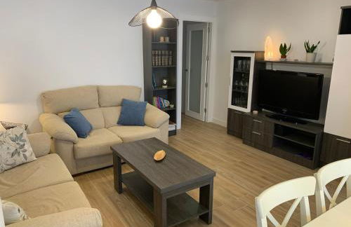 Acogedora Casa con Patio en El Tiemblo (Ávila) - Photo 3