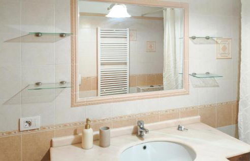 1 Bedroom Pet Friendly Apartment In San Costanzo - Foto 10