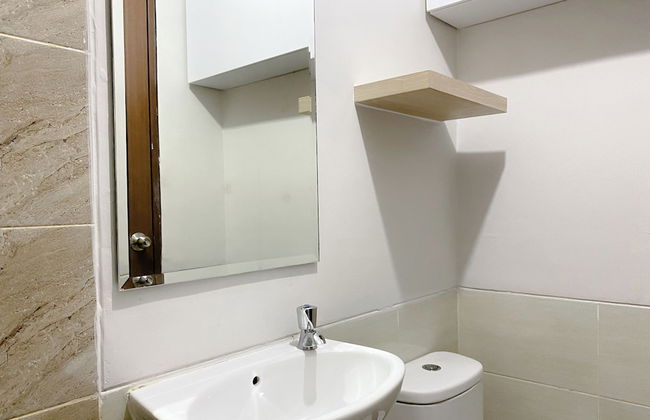 Serene And Tidy Studio Apartment Transpark Juanda Bekasi Timur - Foto 13