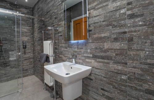 Spacious, High Spec & Modern - Foto 24