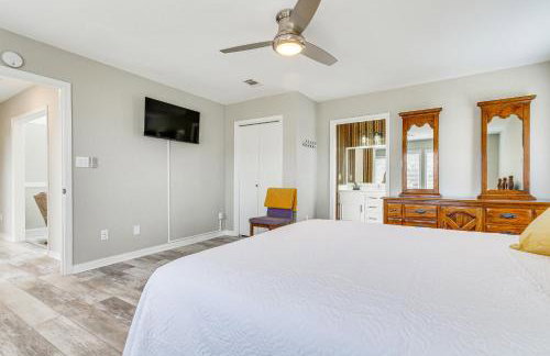 Pensacola Home with Screened Porch 10 Mi to Beach! - Foto 14